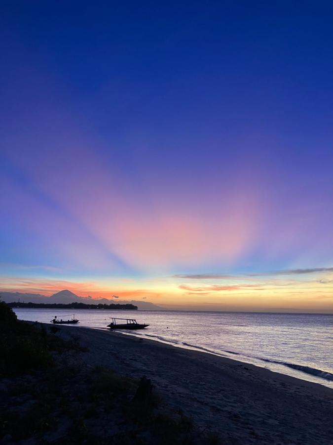 Meno Madia Bungalows Gili Meno Exterior foto